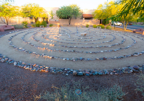 Volunteer Opportunities for Seniors at Voluntary Organizations in Tucson, AZ